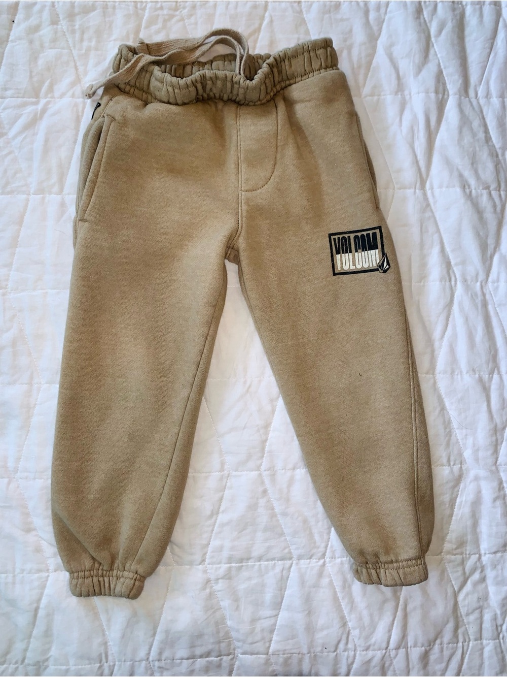 Volcom sweatpants size 5
